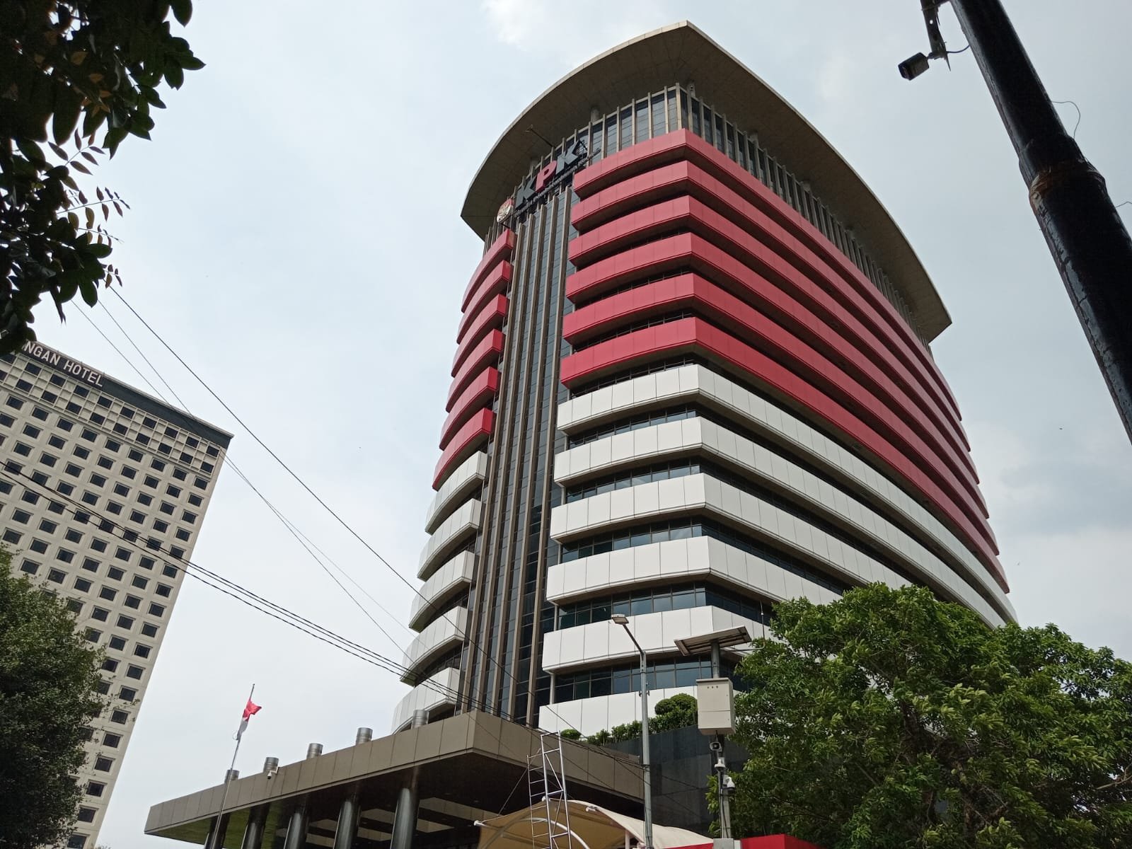 Gedung Komisi Pemberantasan Korupsi (KPK) di Kuningan, Jakarta. Foto: apakabar.co.id/Muhammad Hasbi