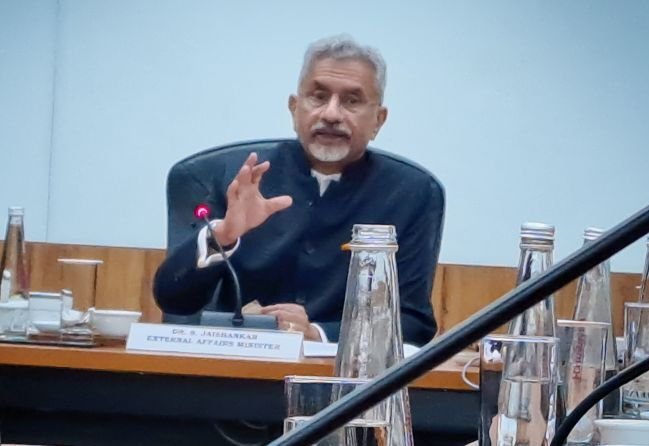 India Melirik Investasi Pelabuhan dan Bandara di Indonesia