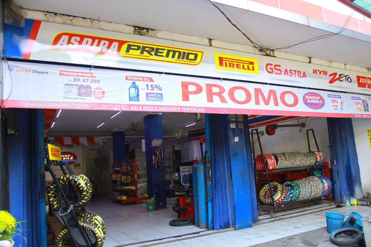 PT Astra Otoparts membuka shop&bike terbaru di Cibungbulang, Bogor, Jawa Barat. Foto: dok. AOP