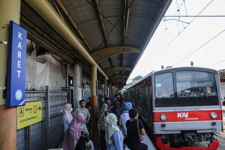 KCI Ungkap Alasan Rencana Penutupan Stasiun Karet: Biang Kemacetan!