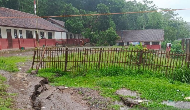 Program Sekolah Unggulan, JPPI: Mirip Kebijakan Pendidikan Era Kolonial