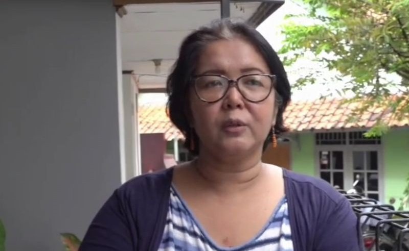 Tante Indira Seviana Bela (25), salah seorang korban kebakaran Glodok Plaza, Taman Sari, Jakarta Barat bernama Selvi Vella di Jakarta, Rabu (22/1/2025). Foto: ANTARA