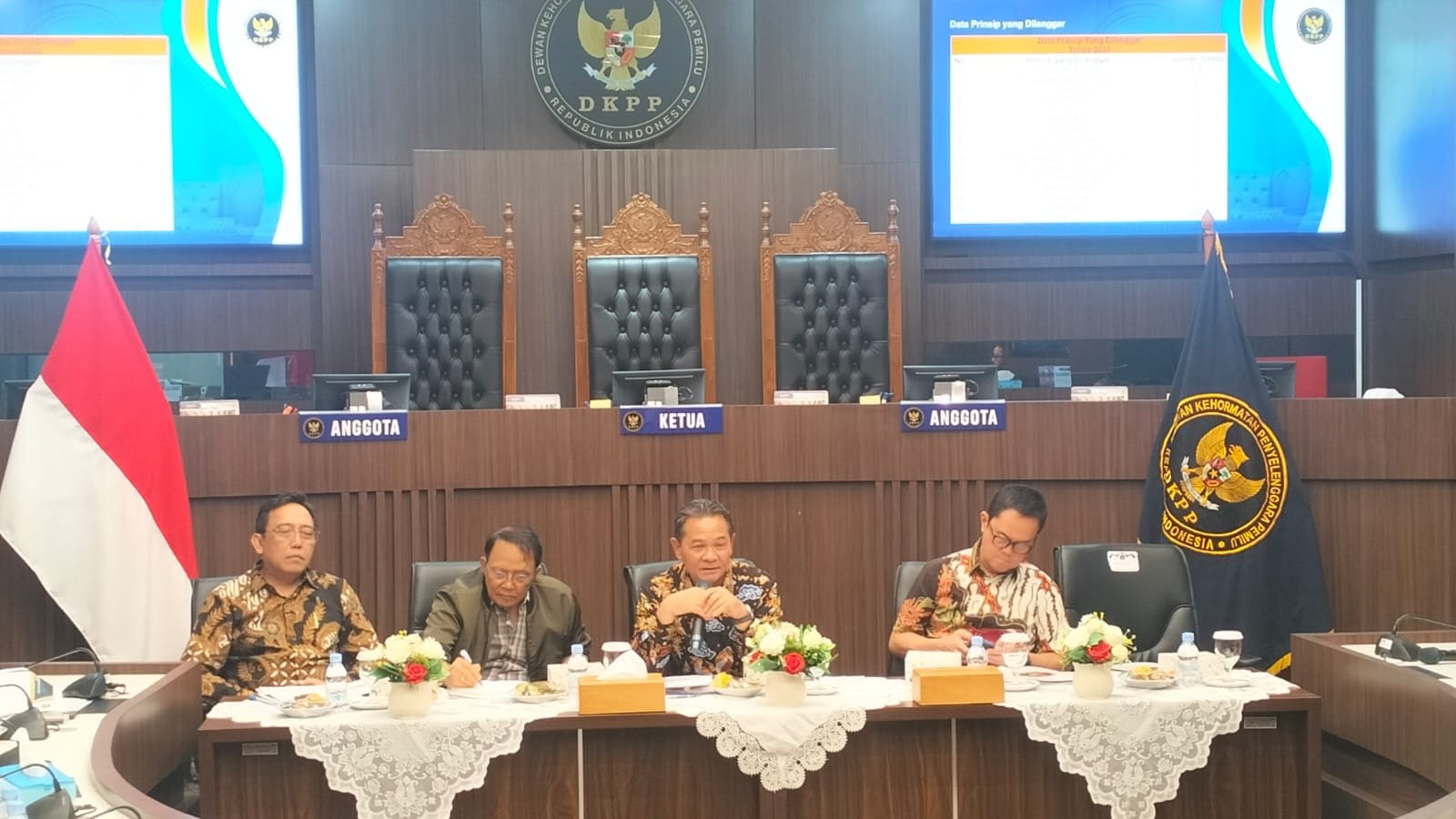 Lolos Verifikasi! Pelanggaran Etik Bawaslu Banjar Masuk Uji Materiil DKPP