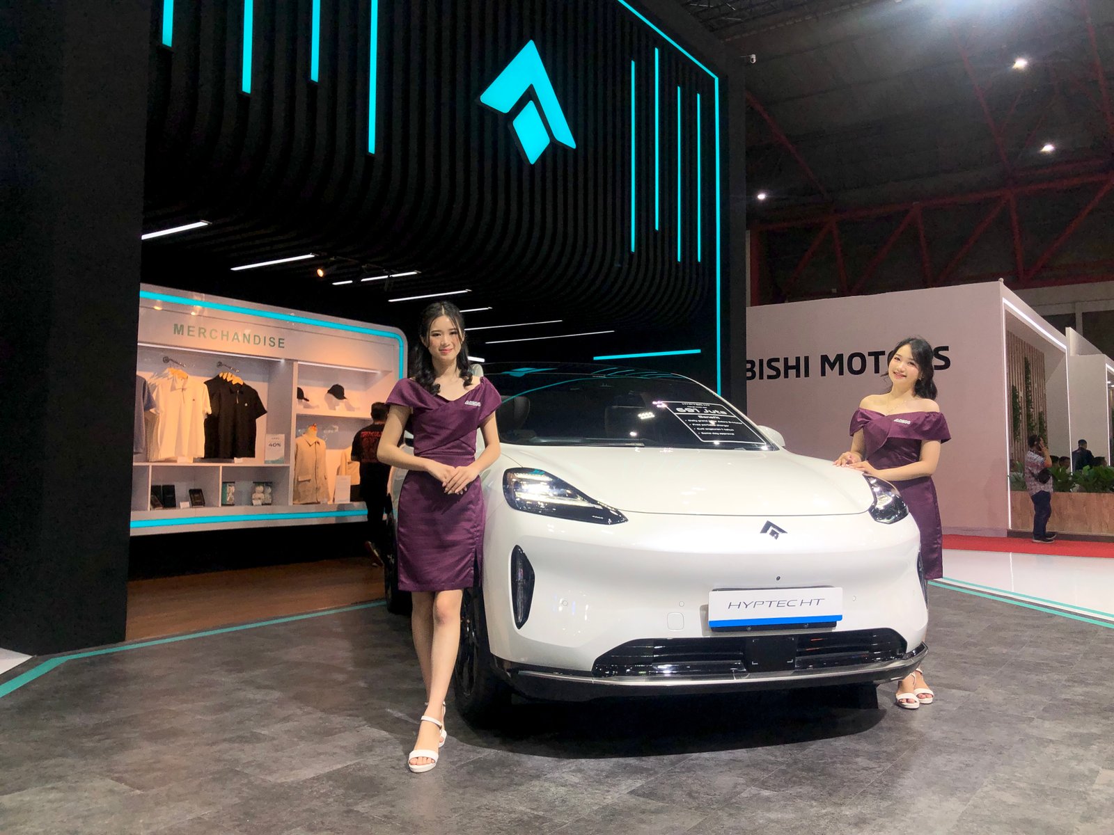 Aion Indonesia perkuat layanan purnajual dengan memberikan garansi seumur hidup baterai utama kendaraan listrik dan menyediakan aplikasi digital. Foto: apakabar.co.id/ DF