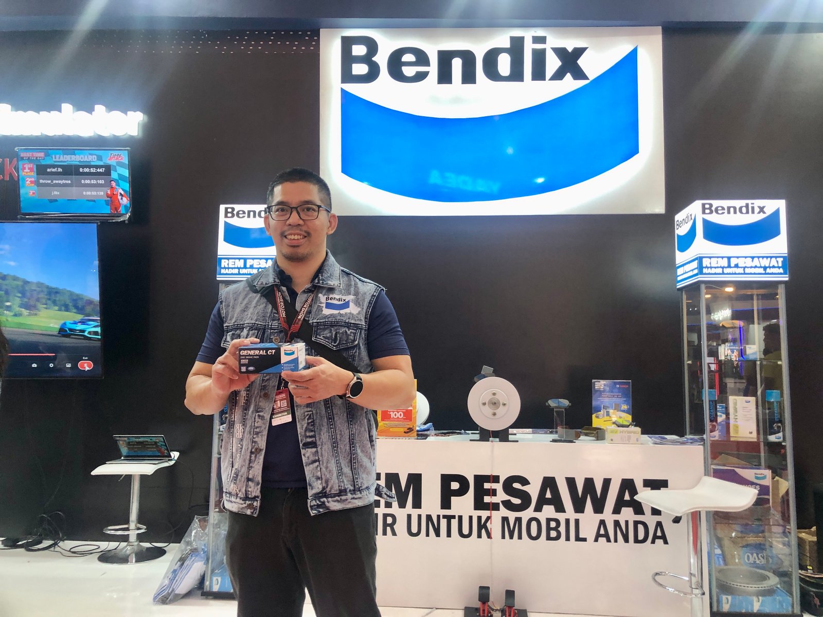 Bendix hadirkan kampas rem mobil di ajang IIMS 2025. Foto: apakabar.co.id/DF
