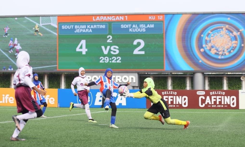 Potensi Sepak Bola Putri Terus Meningkat di MilkLife Soccer Challenge Kudus 2025