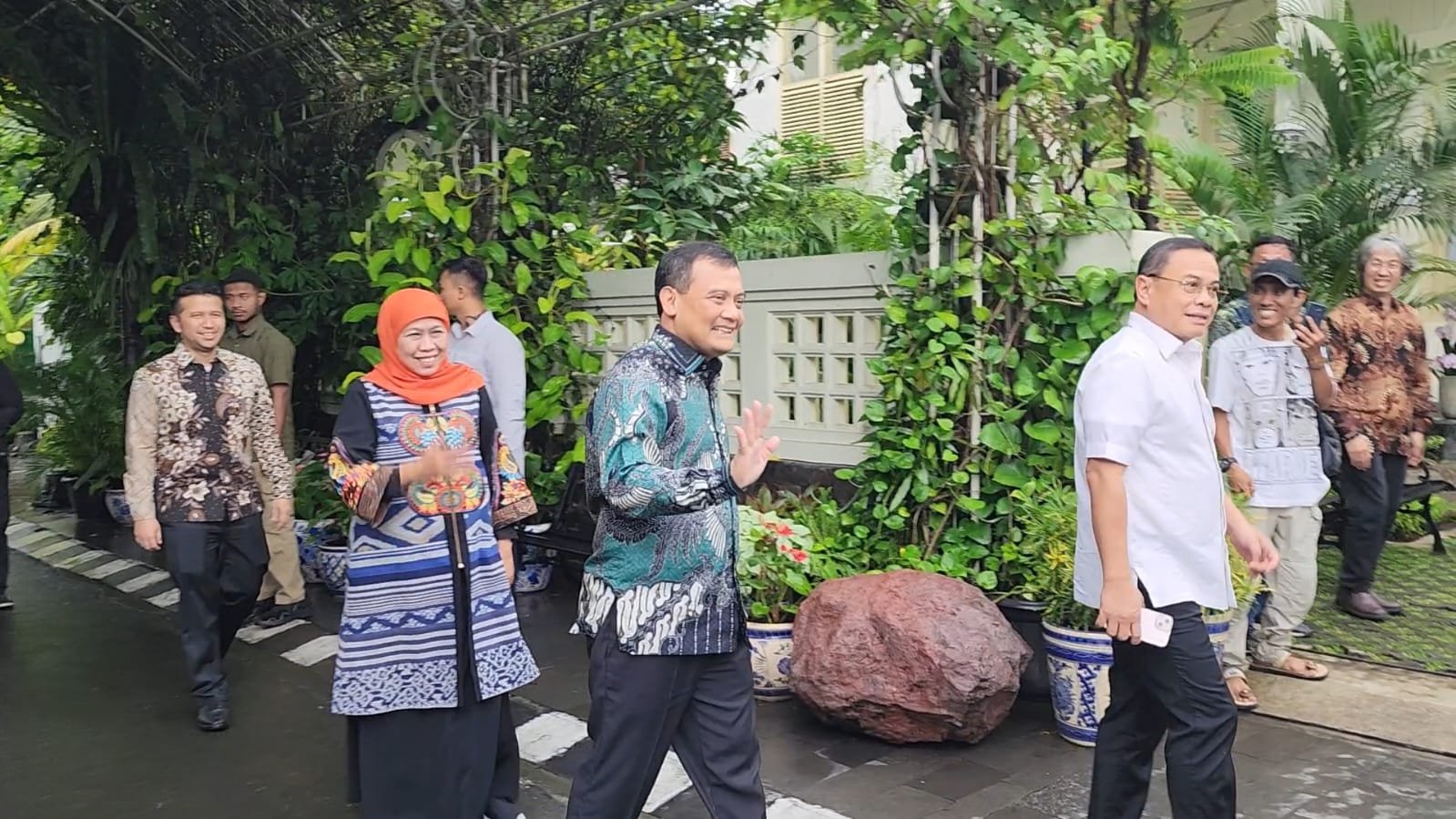 Khofifah dan Luthfi Temui Jokowi, Dapat Arahan Dukung Program Prabowo