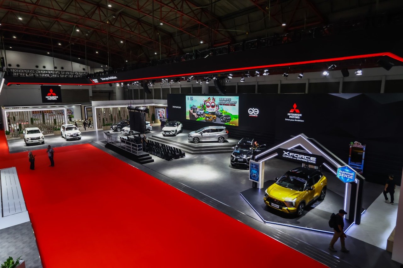 IIMS 2025 menjadi momentum bagi PT Mitsubishi Motors Krama Yudha Sales Indonesia (MMKSI) merayakan perjalanan 55 tahun hadir di Tanah Air. Foto: dok. MMKSI