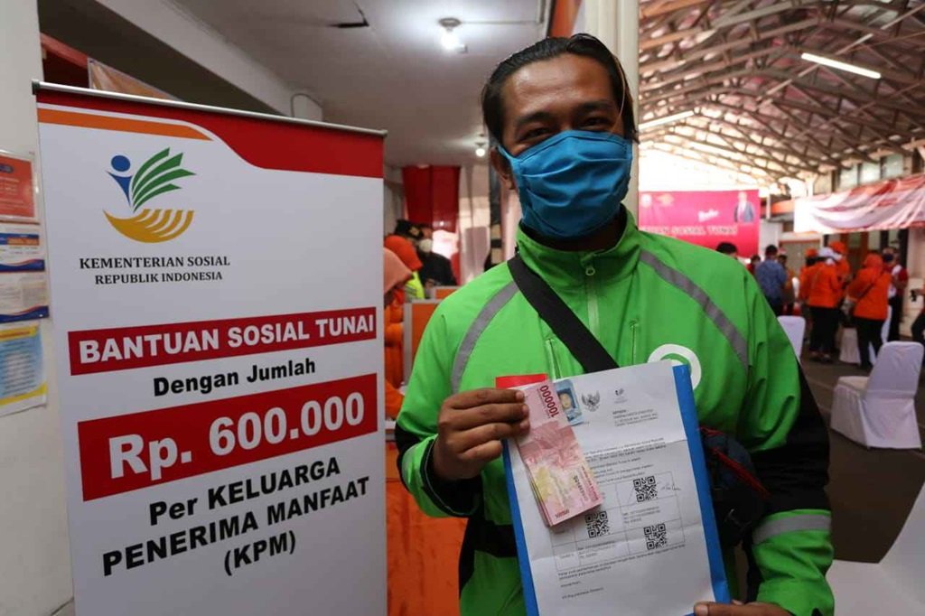 Pencairan Bansos Februari Cukup dengan NIK KTP