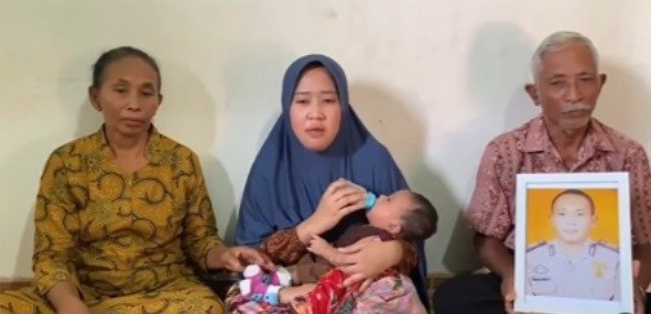 Istri Polisi Ditembak Mati 2 TNI Minta Keadilan: Jangan Fitnah Suami Saya