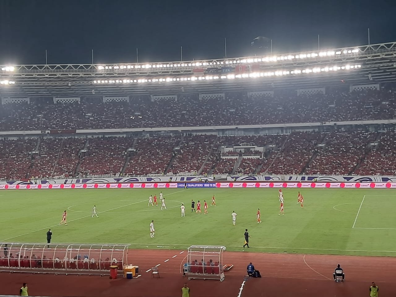 Timnas Indonesia saat melawan Bahrain pada laga Kualifikasi Piala Dunia 2026 di Stadion Gelora Bung Karno, Selasa (25/3).