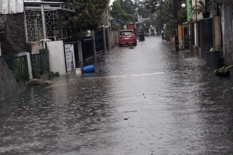 BPBD Jabar Catat 245 Rumah di Bandung Terendam Banjir