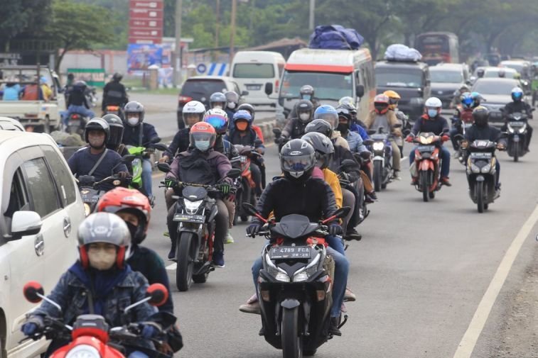 Survei KedaiKOPI: 83 Persen Pemudik Setuju Kebijakan WFA