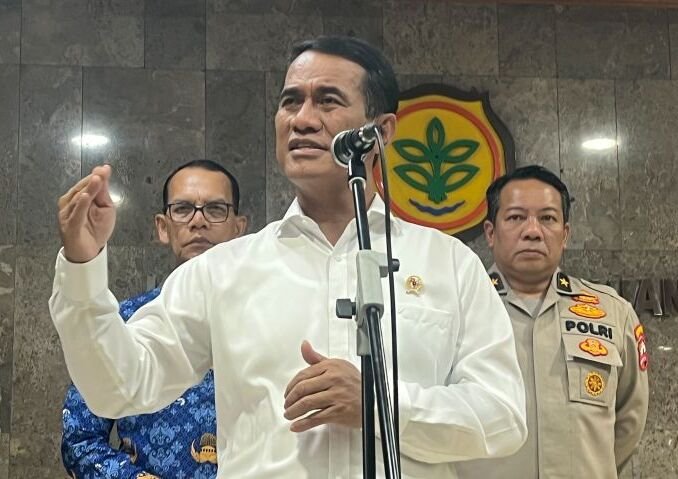 Harga Kelapa Dalam Negeri Melesat, Mentan: Petani Bahagia