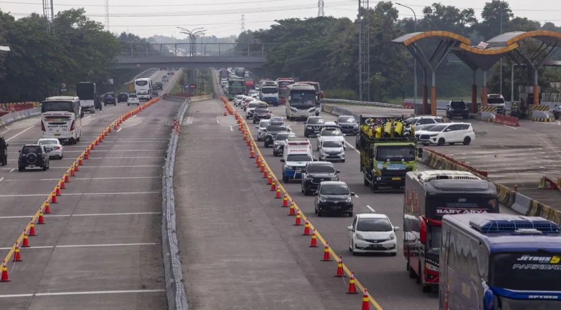 Ada Skema One Way, Simak Tips Auto2000 agar Aman Saat Arus Balik Mudik