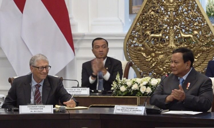 Bill Gates Tertarik Kembangkan Potensi Pisang di RI