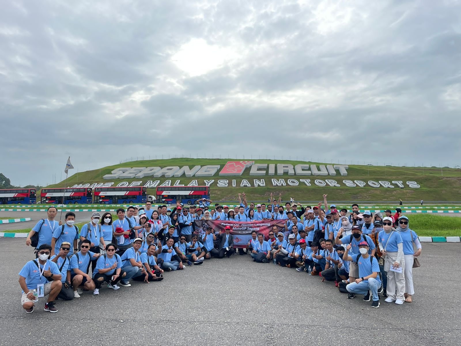 Masih ada kesempatan! nonton langsung Tim Gresini Racing berlaga di MotoGP Bareng Federal Oil. Foto: dok. PT EMLI