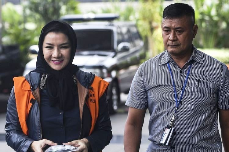 Mengapa KPK Perlu Jerat Rita Widyasari dengan UU Pertambangan