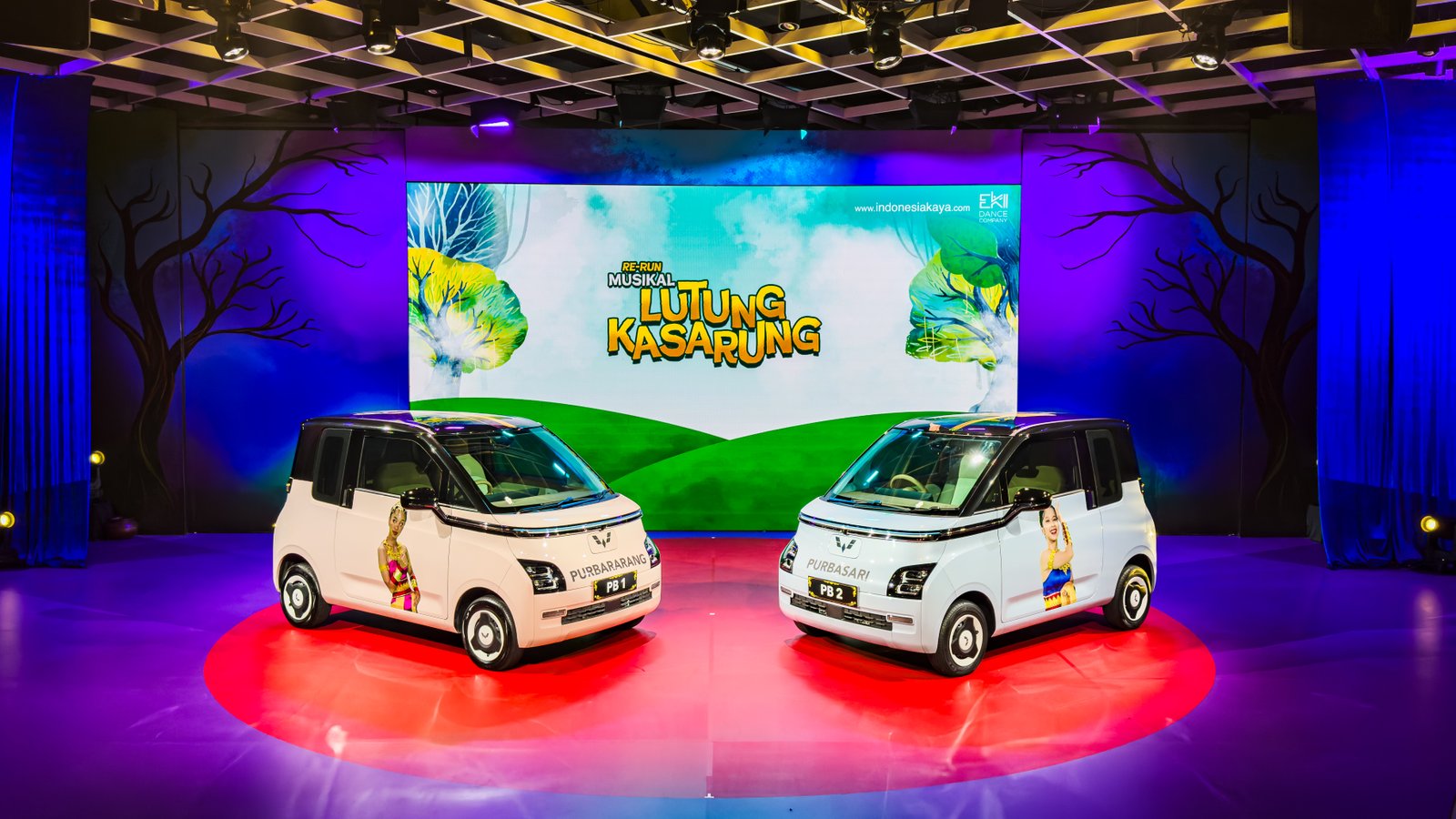 Wuling Air ev dan Cloud EV Tebar Pesona dalam Pentas Re-Run Musikal Lutung Kasarung
