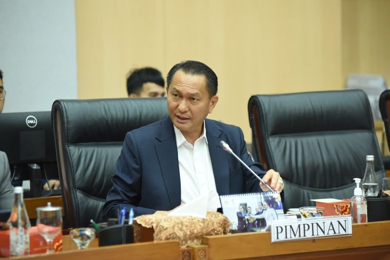 DPR Minta Penyelesaian Polemik Raja Ampat dengan Pendekatan Terukur