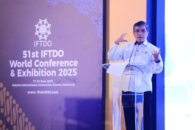 Menaker Tekankan Transformasi SDM di Tengah Disrupsi Digital