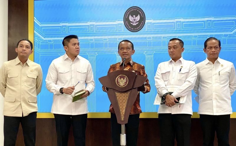 Bahlil Ungkap Alasan di Balik Pencabutan IUP di Raja Ampat