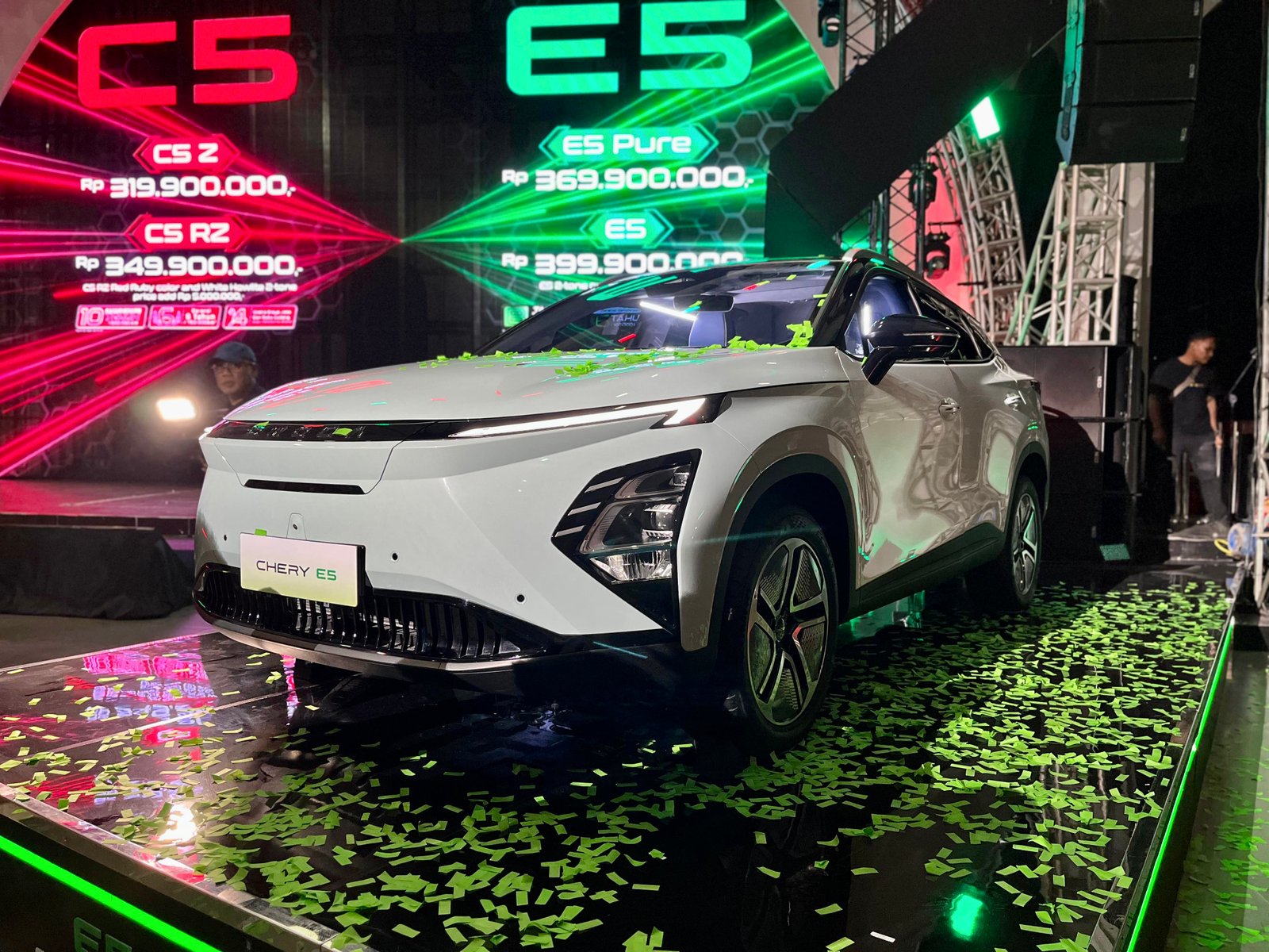 Chery C5 dan E5 meluncur di Indonesia. Foto: apakabar.co.id/Farhan