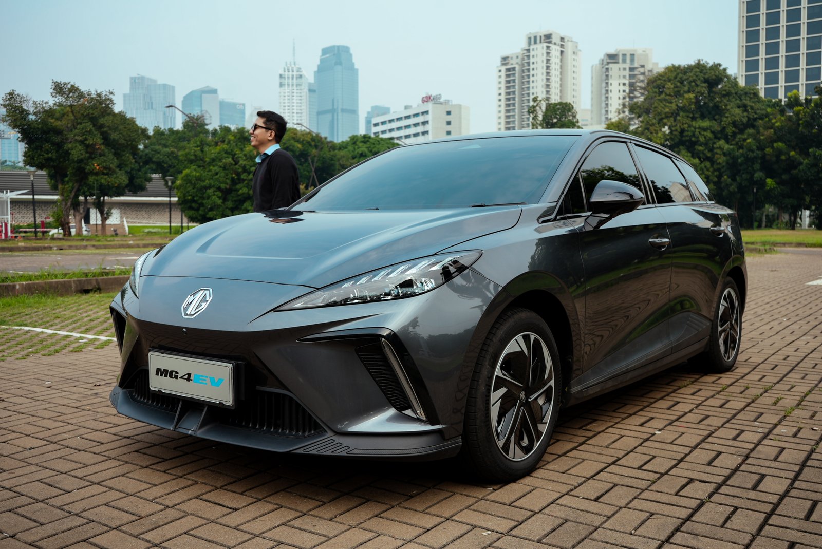 Dinobatkan sebagai Small EV Terbaik 2025, Intip Spesifikasi dan Harga MG4 EV