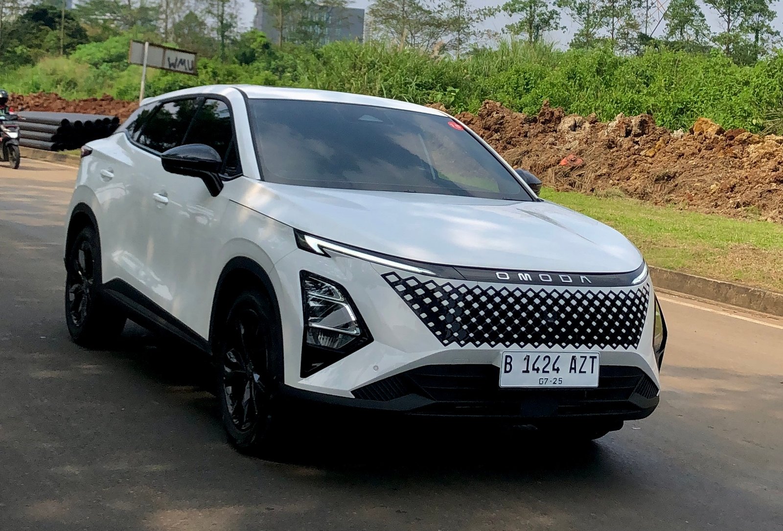 Chery C5 Facelift: Penyegaran Tampilan dan Peningkatan Performa