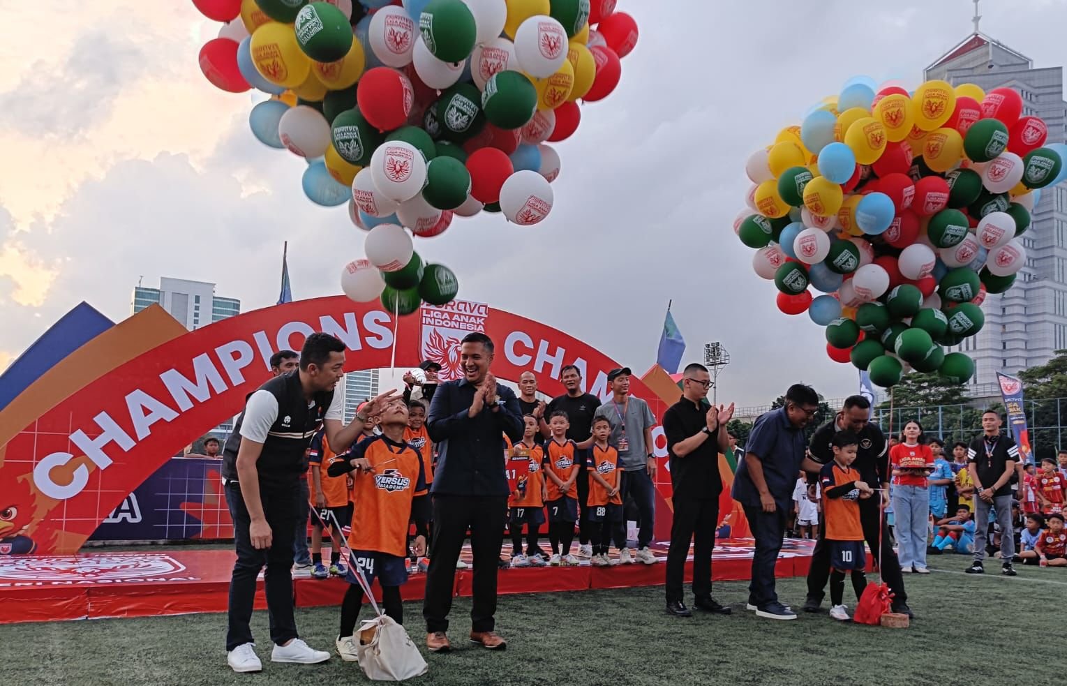 Liga Anak Indonesia 2025 Resmi Dibuka, Wamenpora Beri Pesan Inspiratif 