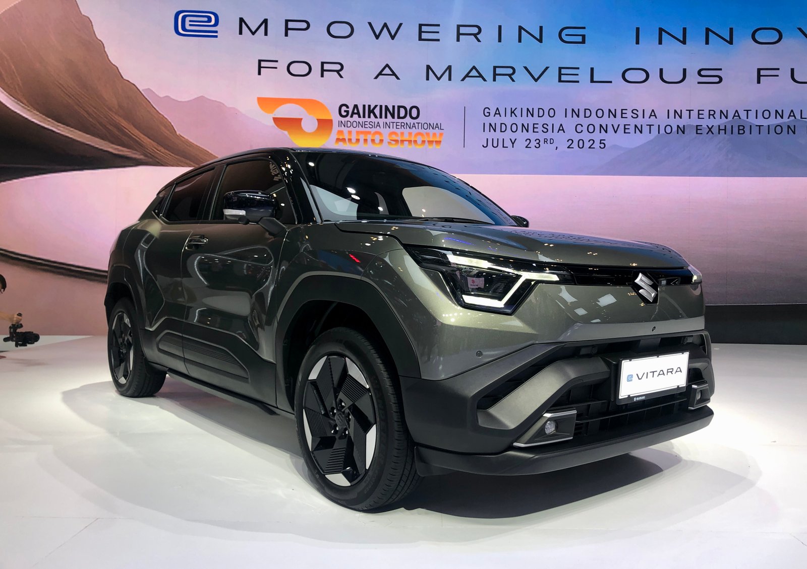 Lewat eVitara, Suzuki Tampilkan Masa Depan di GIIAS 2025