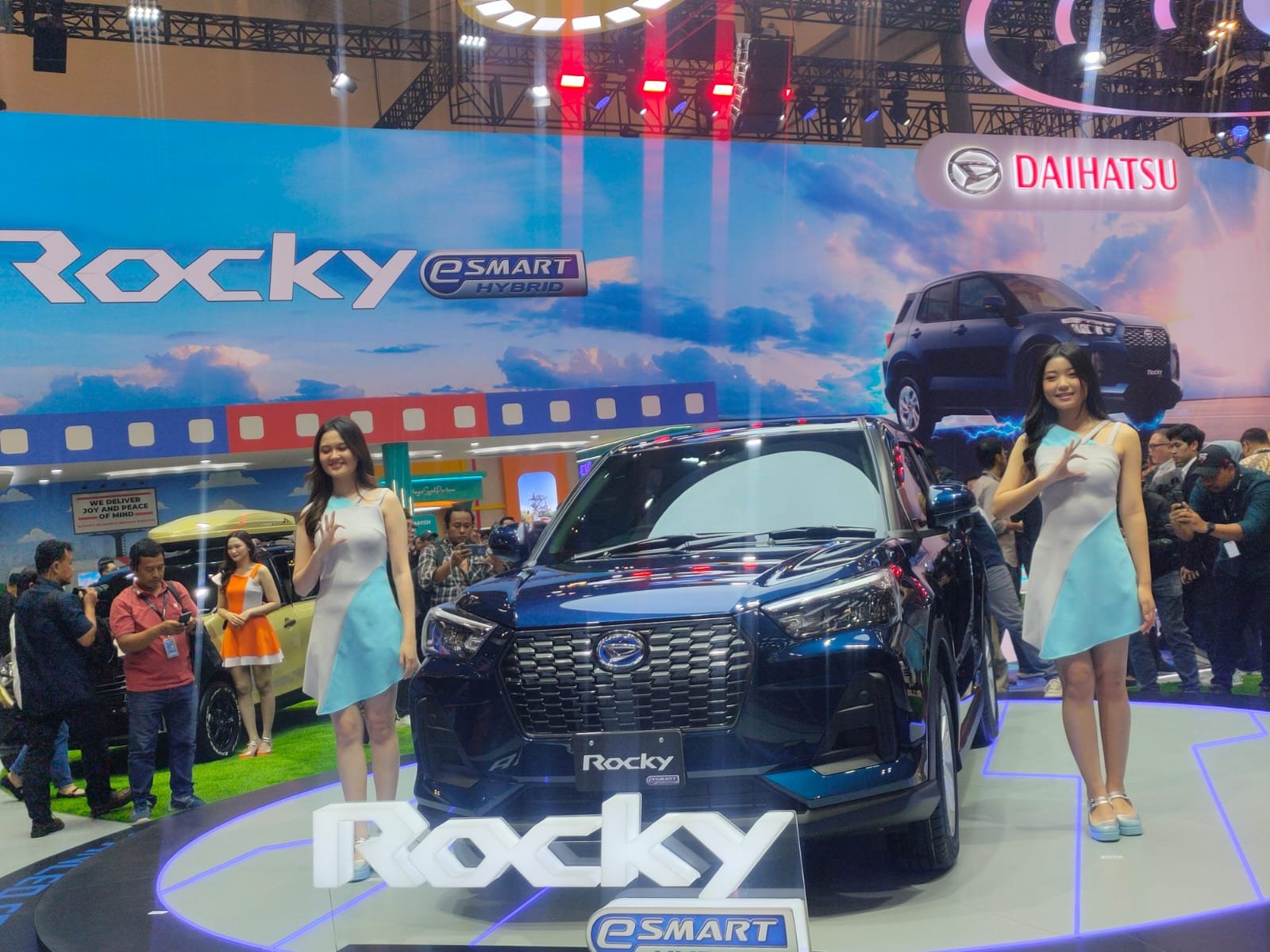 Daihatsu Bawa Rocky Hybrid di GIIAS 2025, Berapa Harganya?