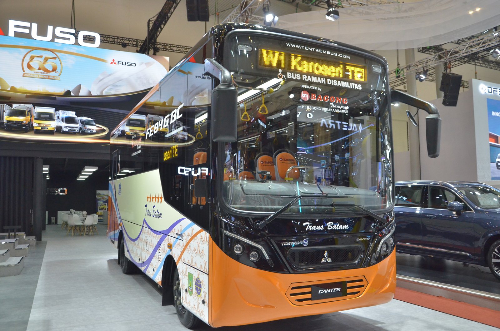 Mitsubishi Fuso menggelar Karoseri Award 2025, Dorong Standarisasi Industri Karoseri Nasional. Foto: apakabar.co.id/BS