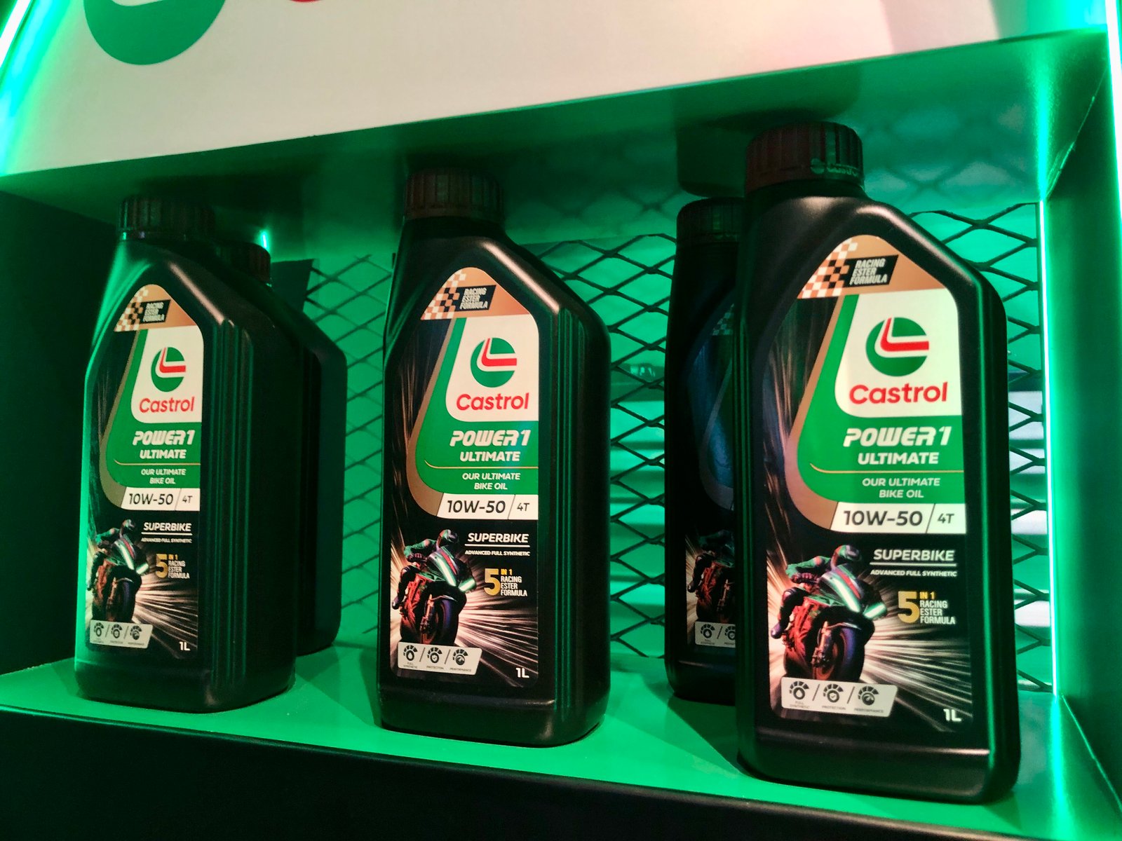 Castrol Power1 Ultimate Superbike 10W-50 Diluncurkan, Oli Full Synthetic untuk Motor Gede